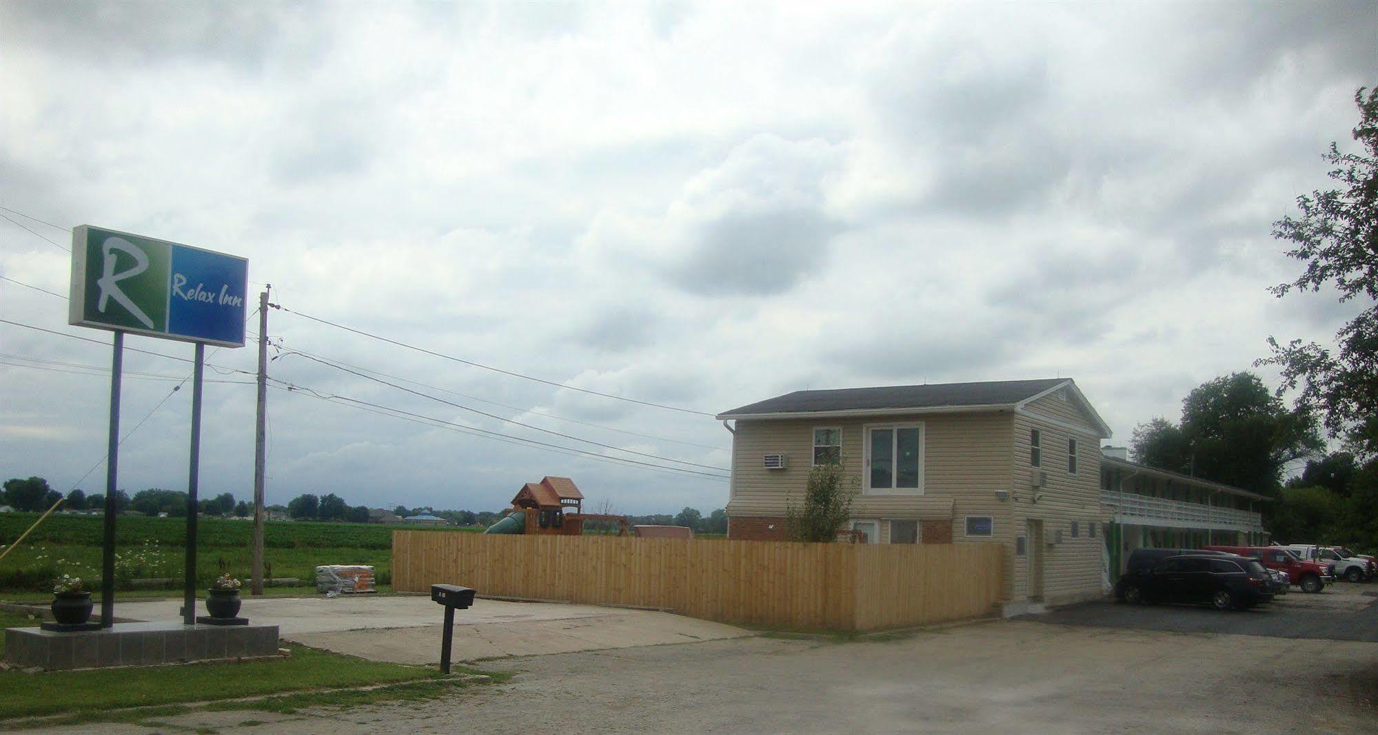 Relax Inn Streator Exterior photo